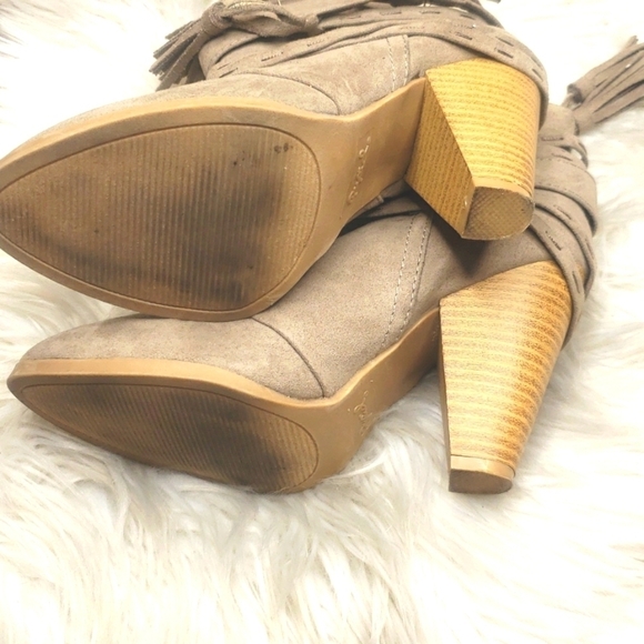 Qupid Raelynn 32 Taupe Strappy Buckle Chunky Stacked Heeled Booties 6 - Picture 11 of 12